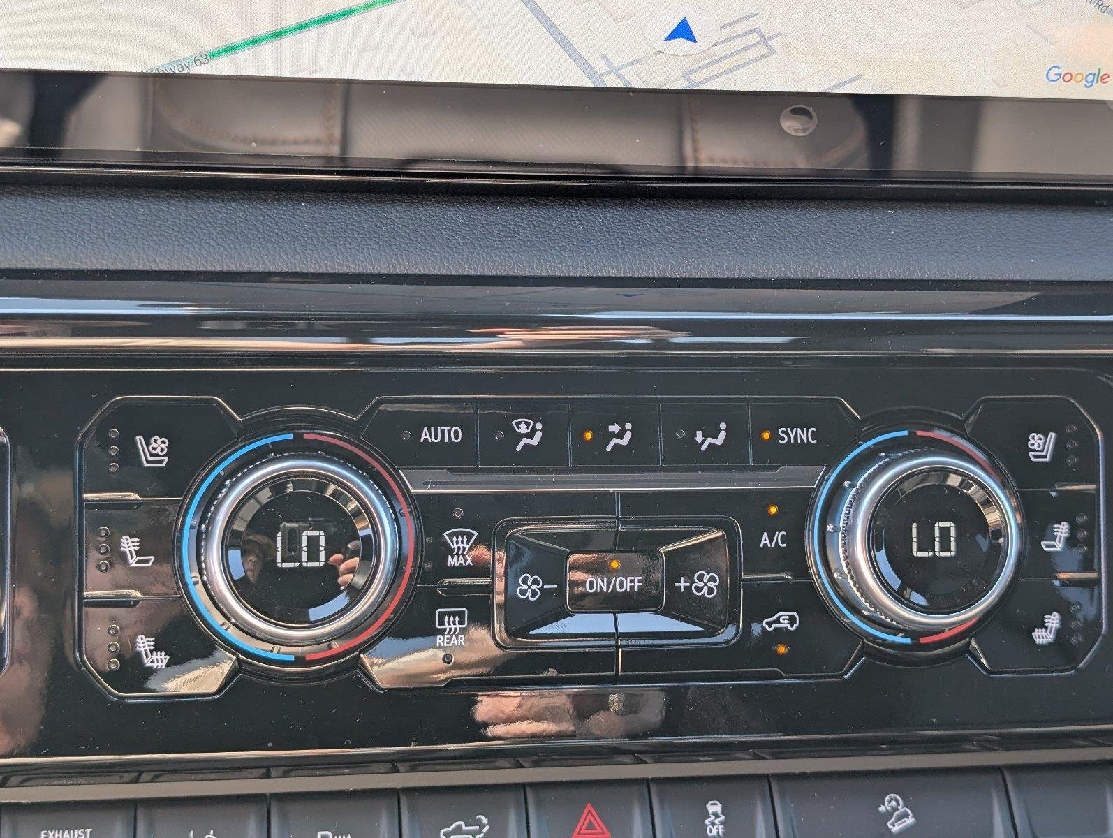 2026 GMC Sierra 2500HD AT4 - Photo 24