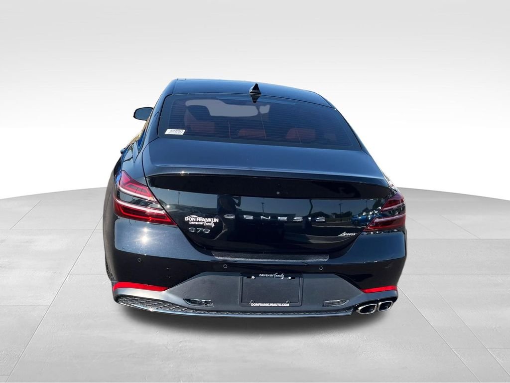 Used 2023 Black Genesis 2.0T image 4