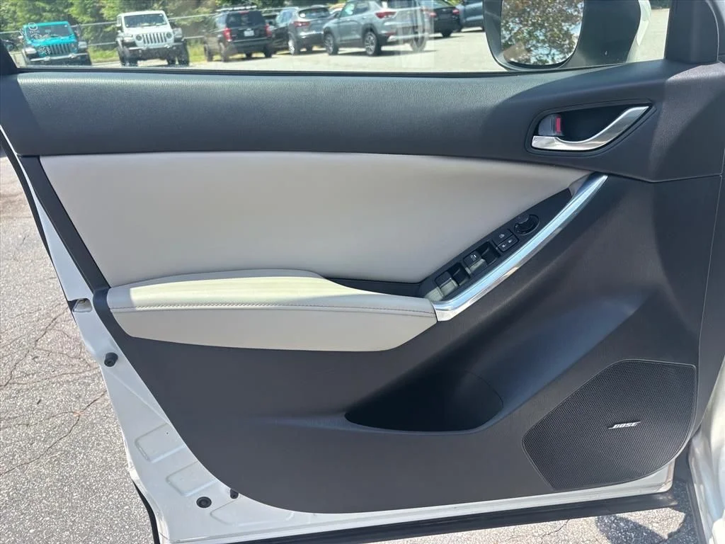 Used 2015 White Mazda Grand Touring image 11