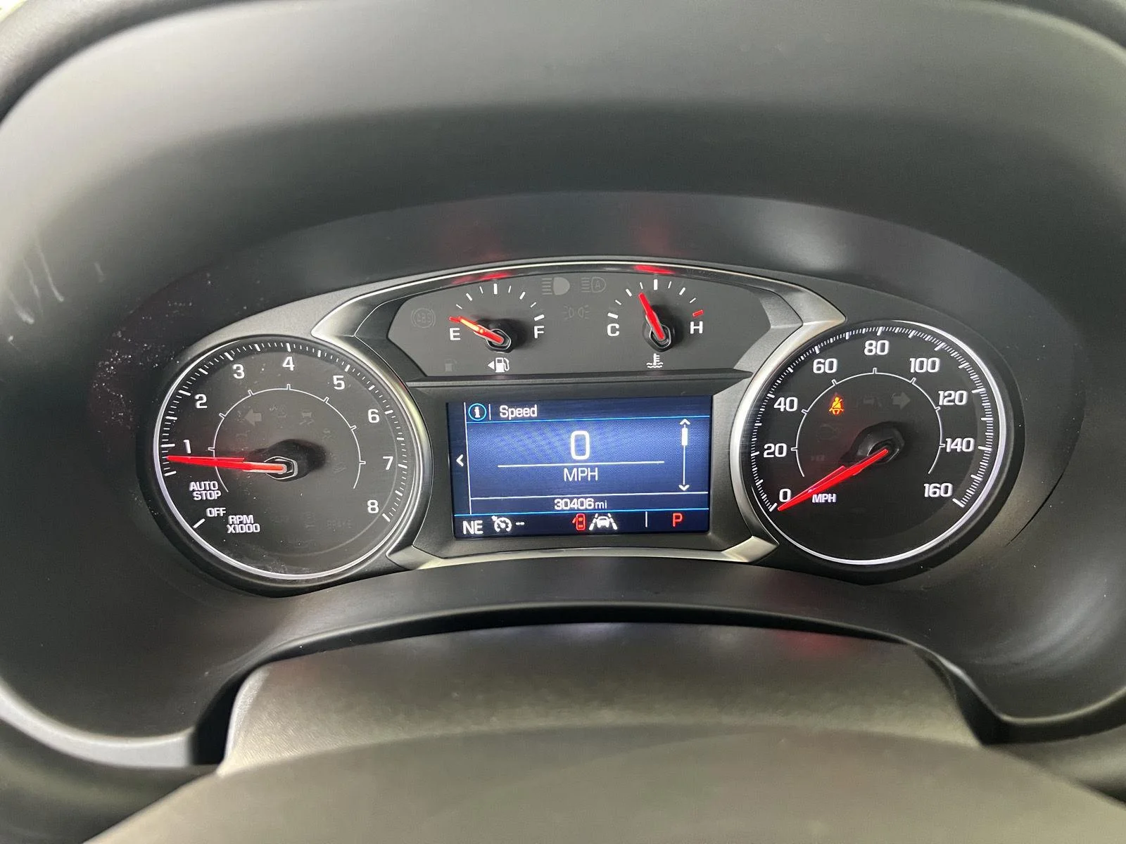 Used 2024 Summit White GMC SLE image 11