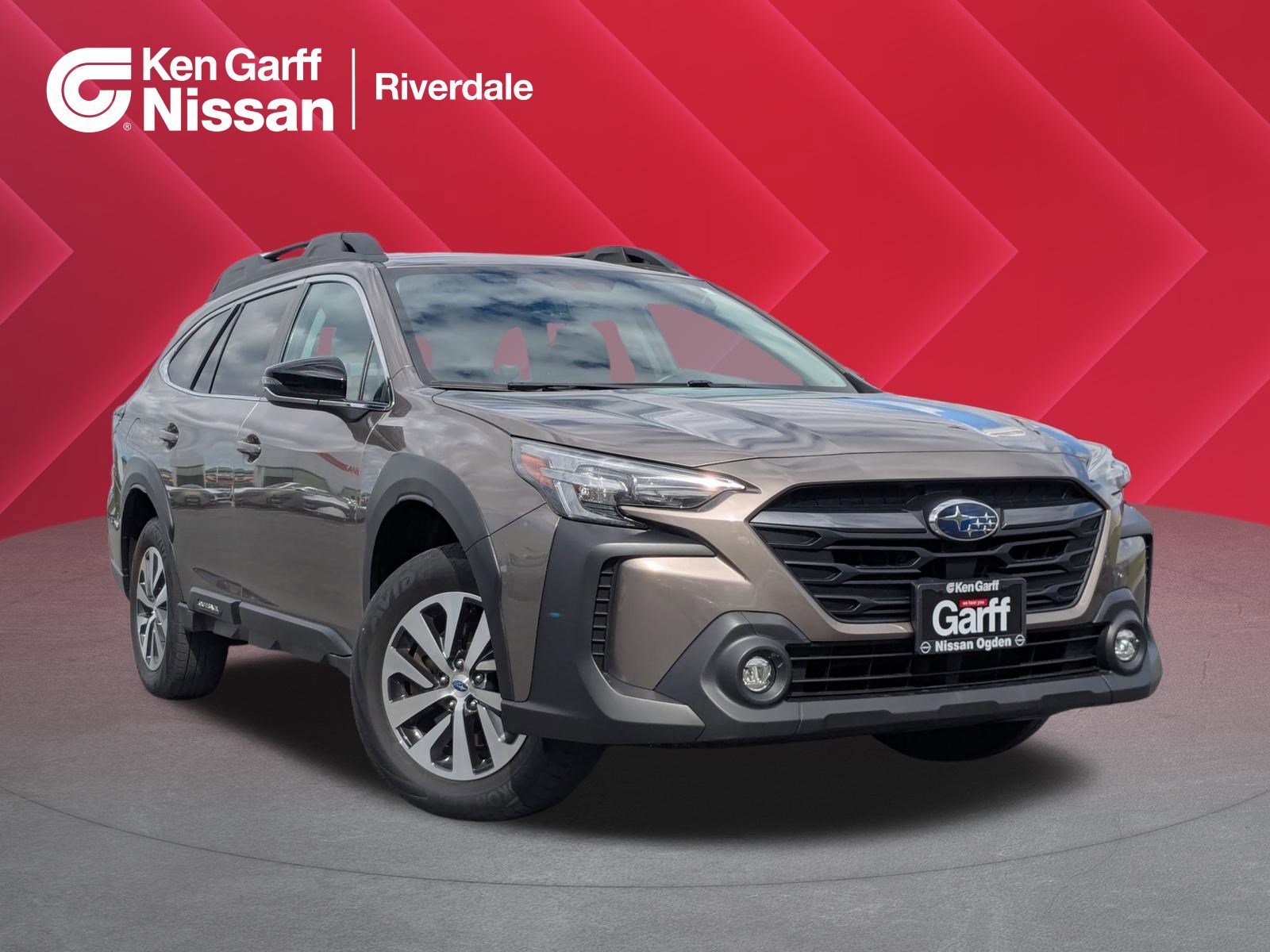 2023 Subaru Outback Premium's photo