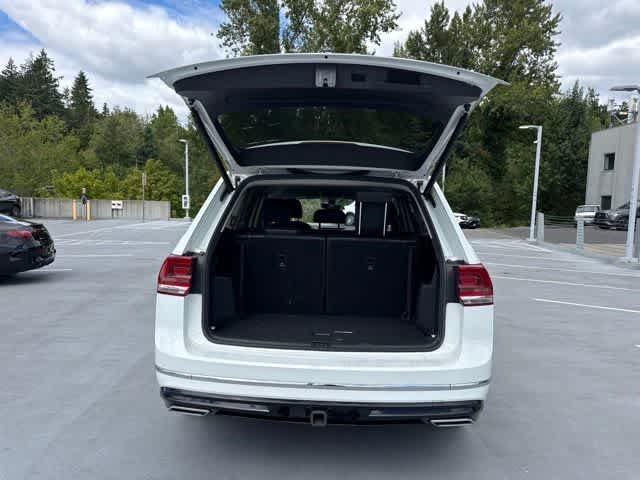 Used 2019 Pure White Volkswagen 3.6L V6 SE w/Technology R-Line image 7