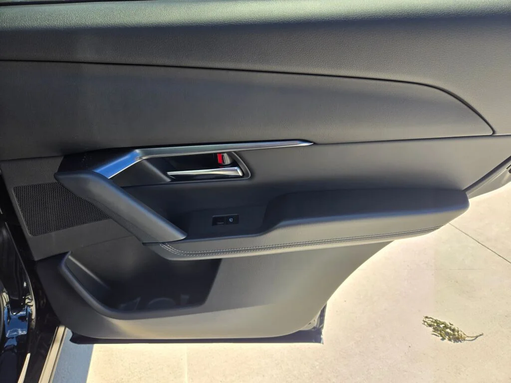 New 2026 Jet Black Mica Mazda 2.5 S Select AWD image 8