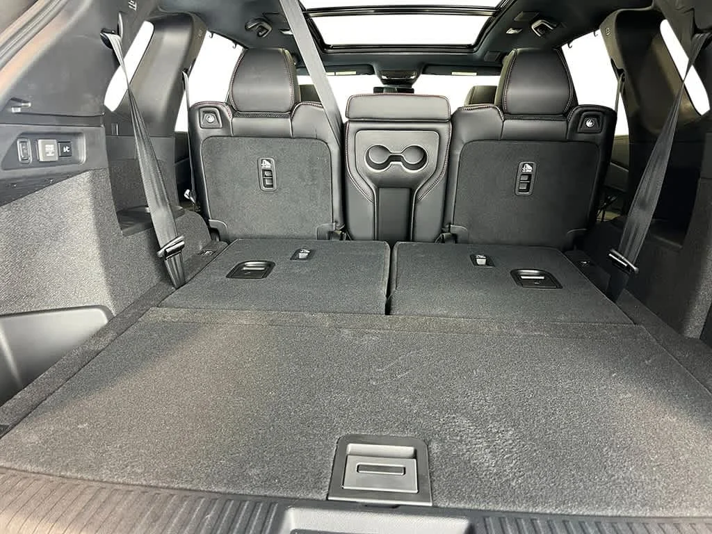 New 2026 Platinum White Pearl Acura w/A-Spec Package image 35