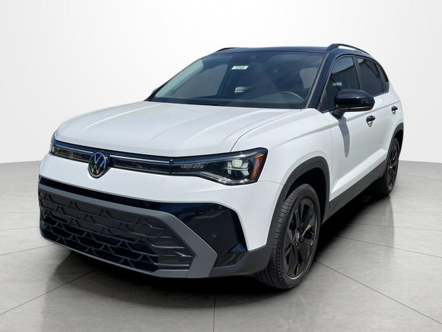 2026 Volkswagen Taos SE Black