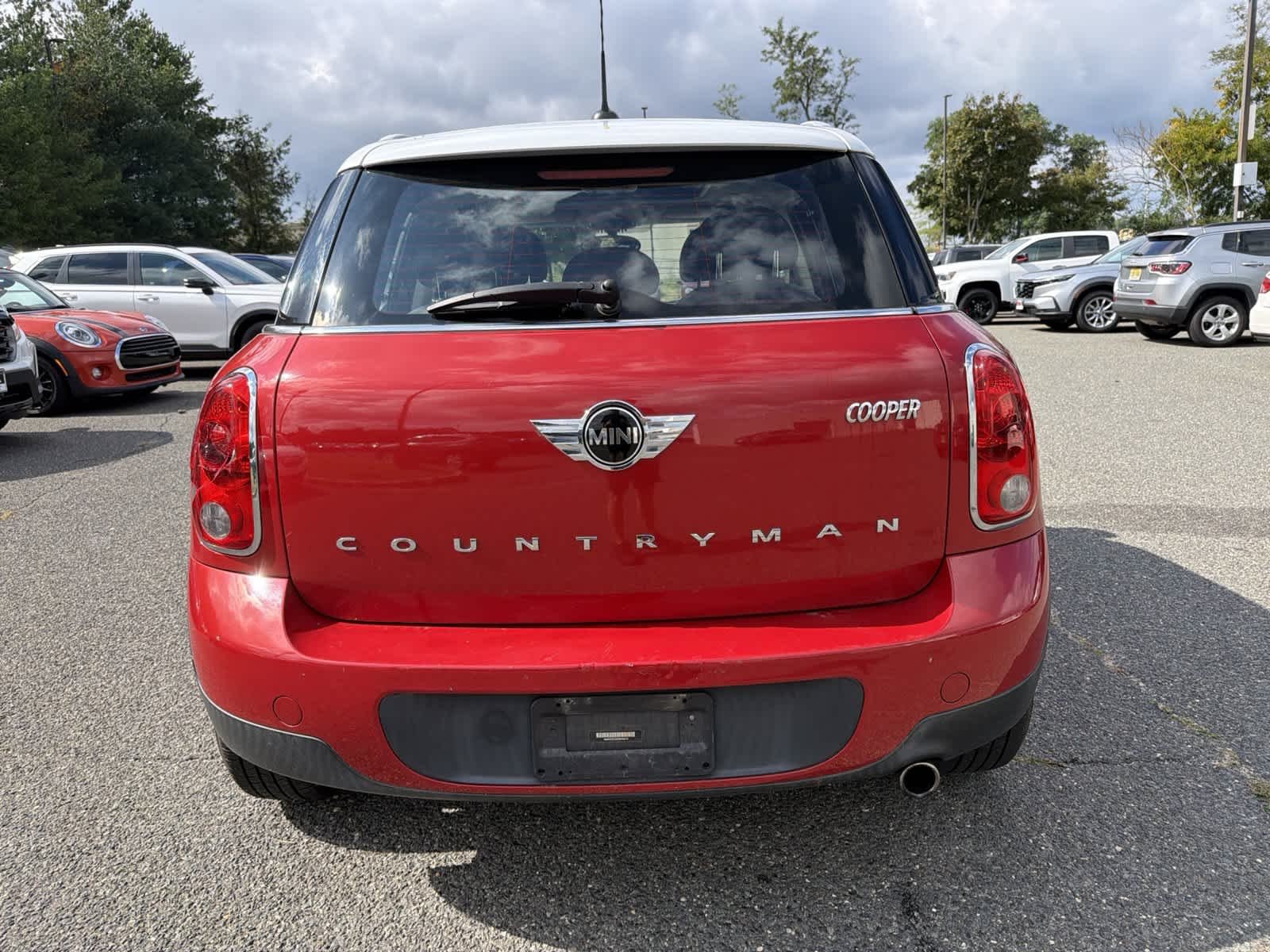 Used 2014 Red MINI  image 4