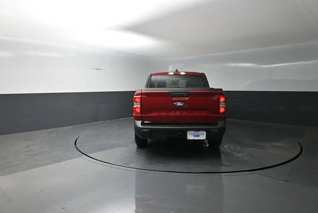 New 2026 Ruby Red Metallic Tinted Clearcoat Ford XLT image 6