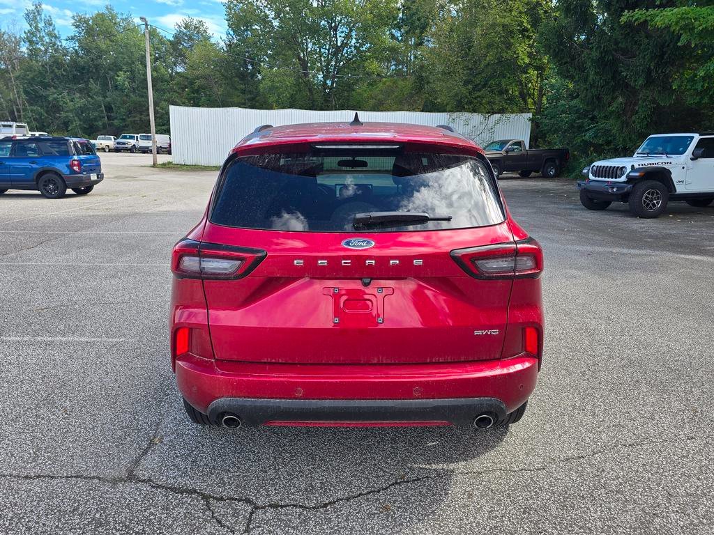 Used 2024 Red Metallic Ford ST-Line image 4
