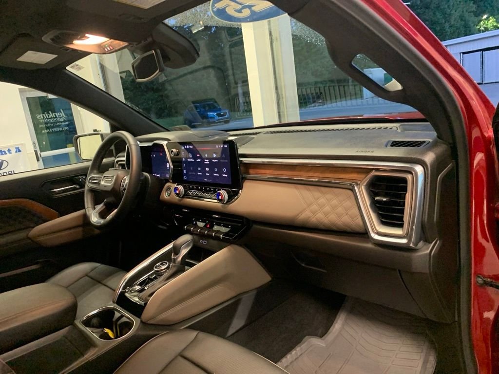 2025 GMC Canyon Denali - Photo 22