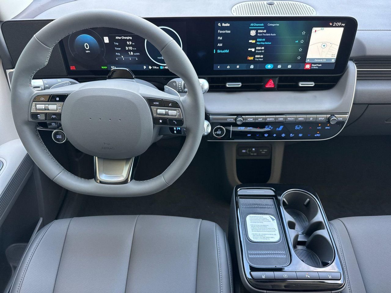 New 2027 White Hyundai SEL image 13