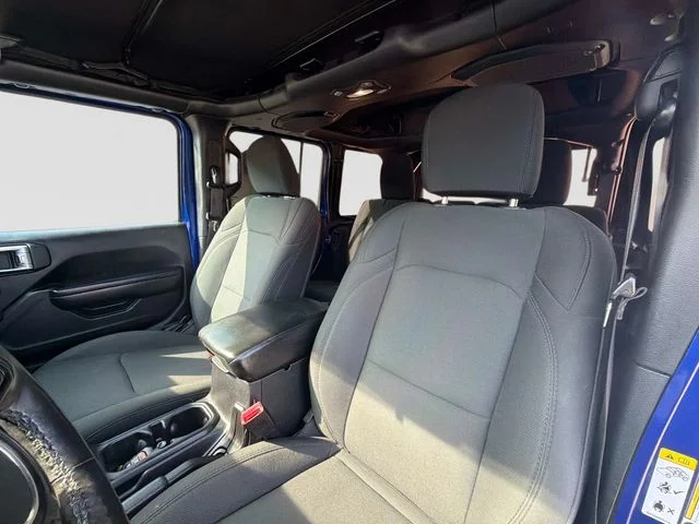 Used 2018 Blue Jeep Unlimited Sport S image 20