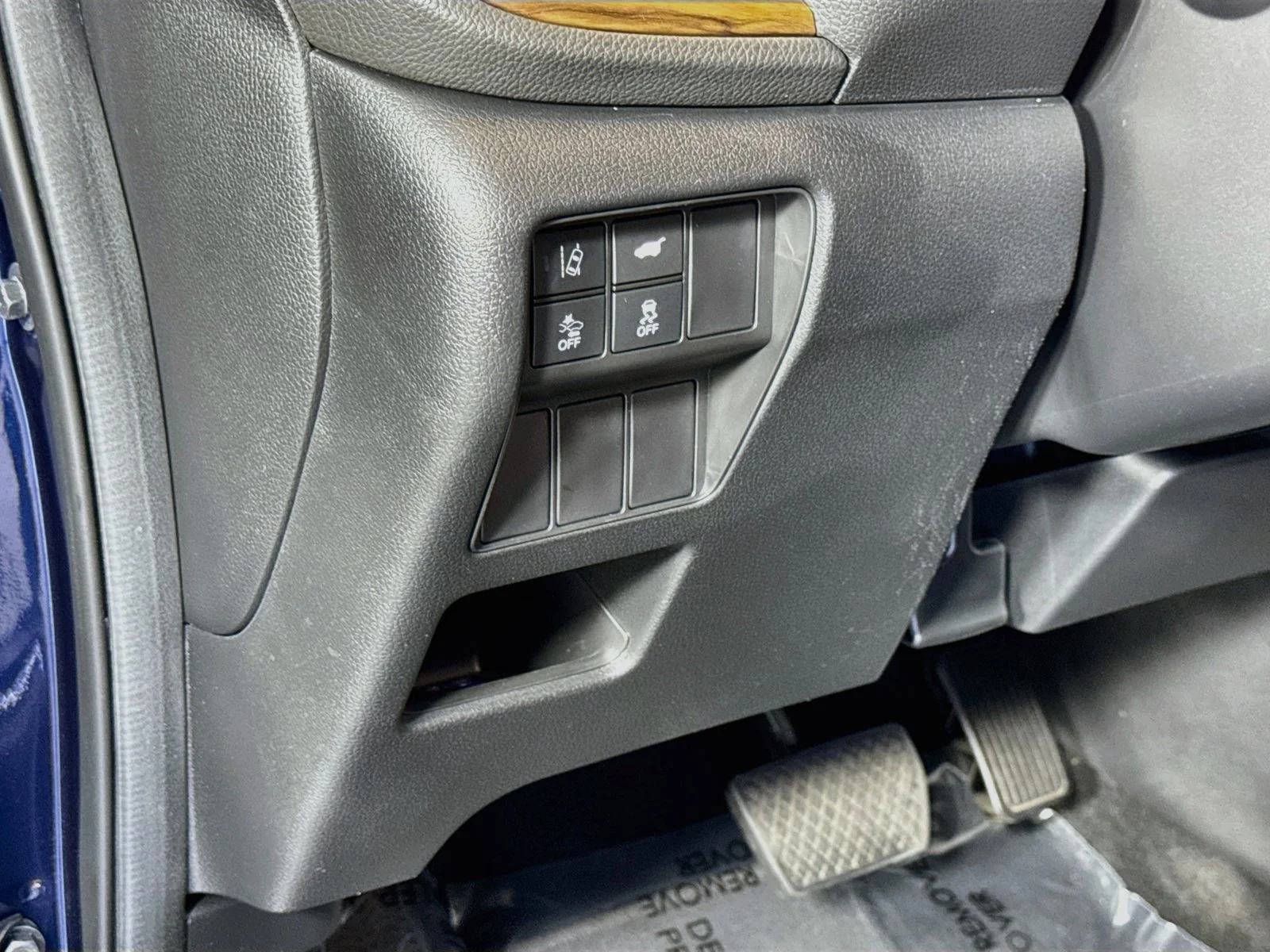 Used 2018 Obsidian Blue Pearl Honda Touring image 10
