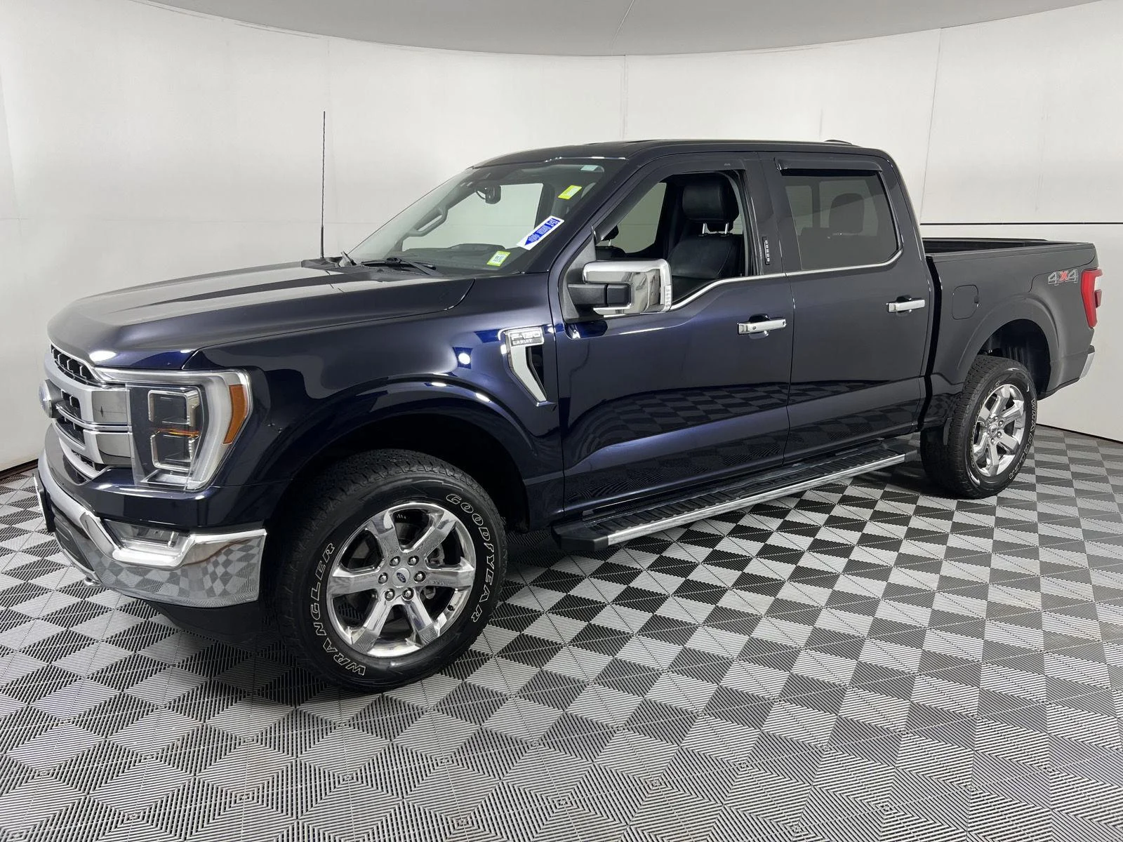 Used 2021 Antimatter Blue Ford LARIAT image 6