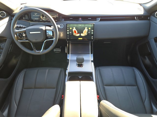Used 2026 Fuji White Land Rover Dynamic SE image 10