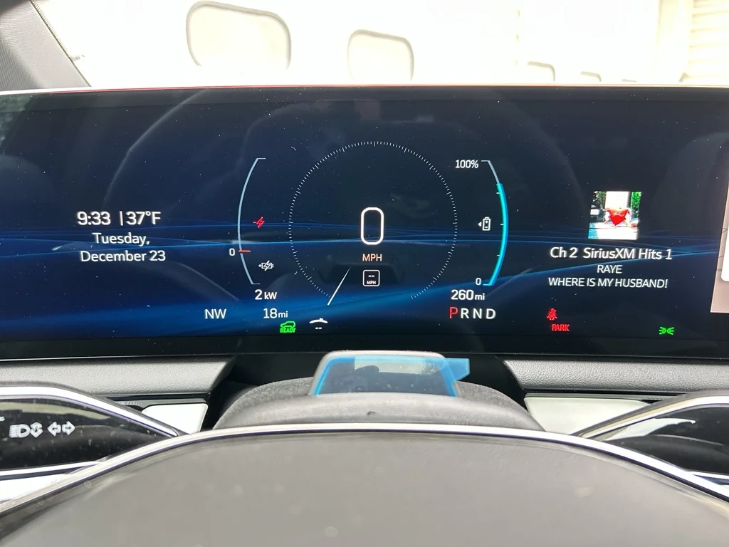2025 Cadillac OPTIQ Sport 1 - Photo 21