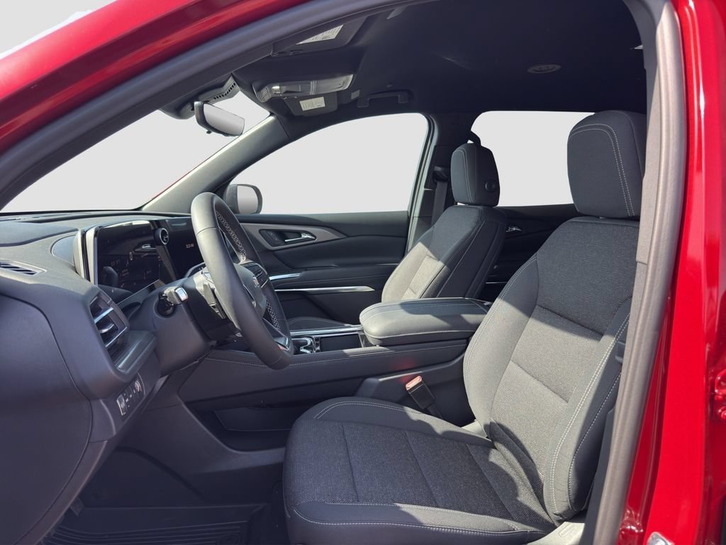 2026 Chevrolet Traverse LT - Photo 9