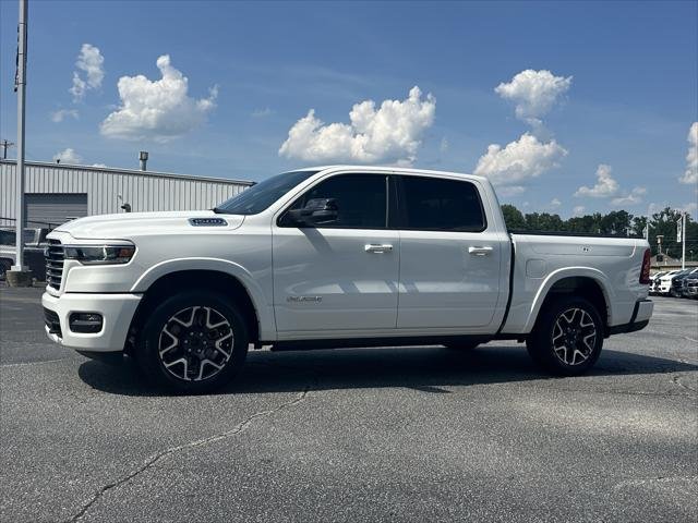 New 2026 Bright White Clear-Coat Exterior Paint RAM LARAMIE image 4