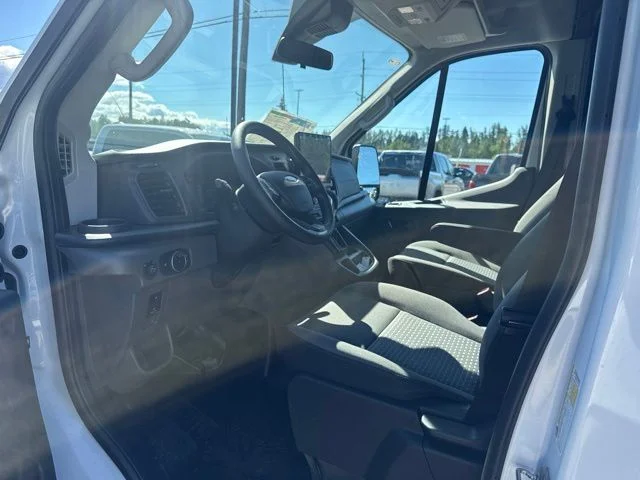 New 2026 Oxford White Ford Base image 11