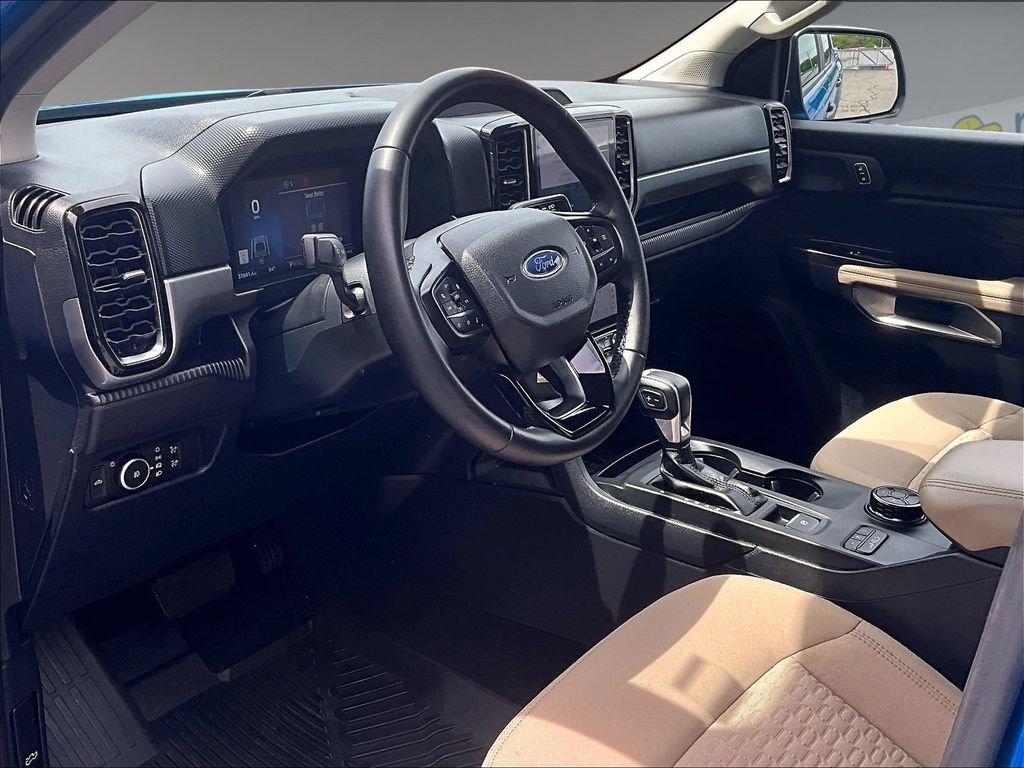 Used 2024 Blue Ford XLT image 8