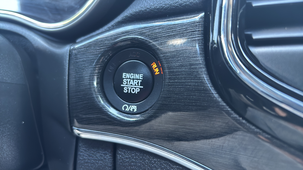 Used 2020 Black Jeep Trailhawk image 13
