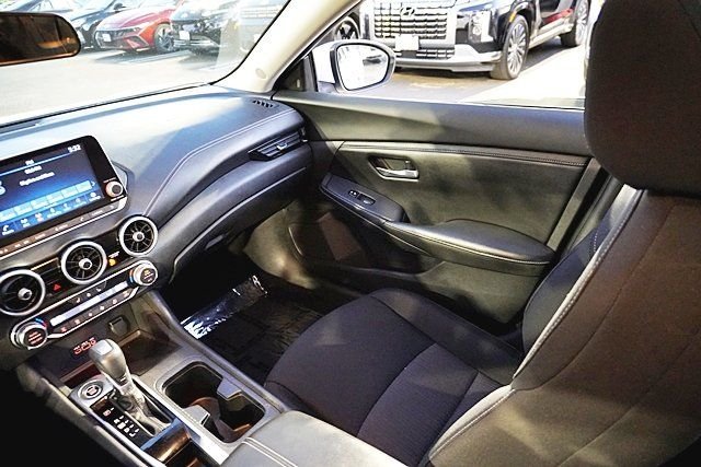 Used 2023 White Nissan SV image 19