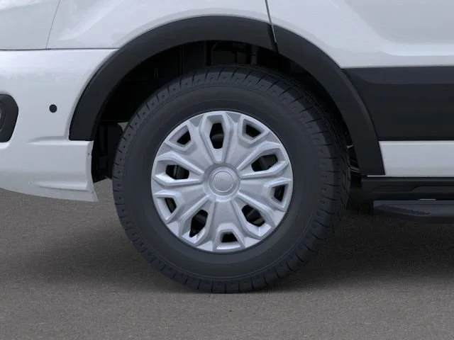New 2026 Oxford White Ford XLT image 40