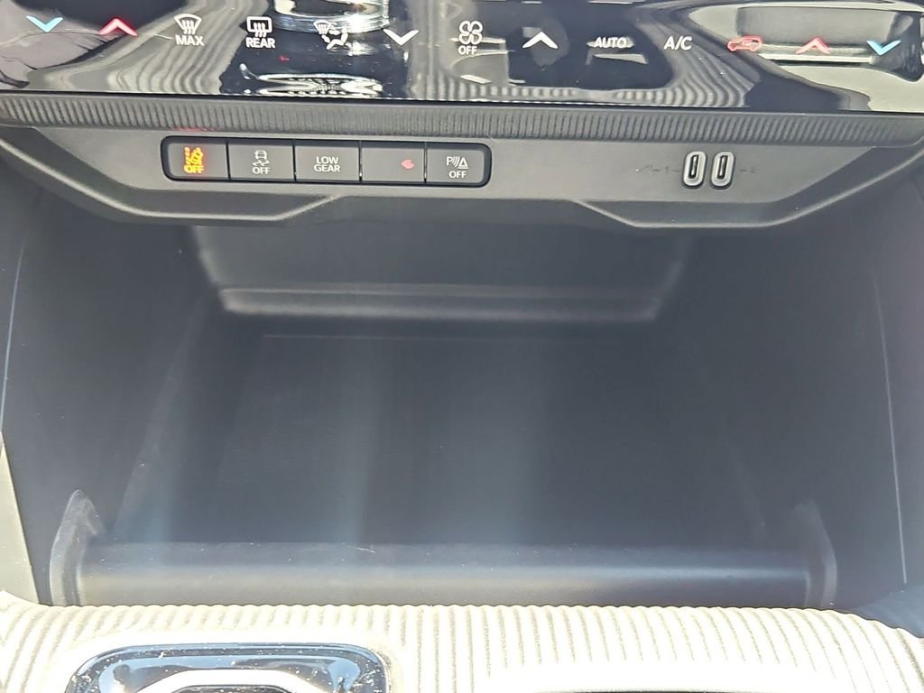 New 2026 41 Exterior Paint Jeep Laredo image 26