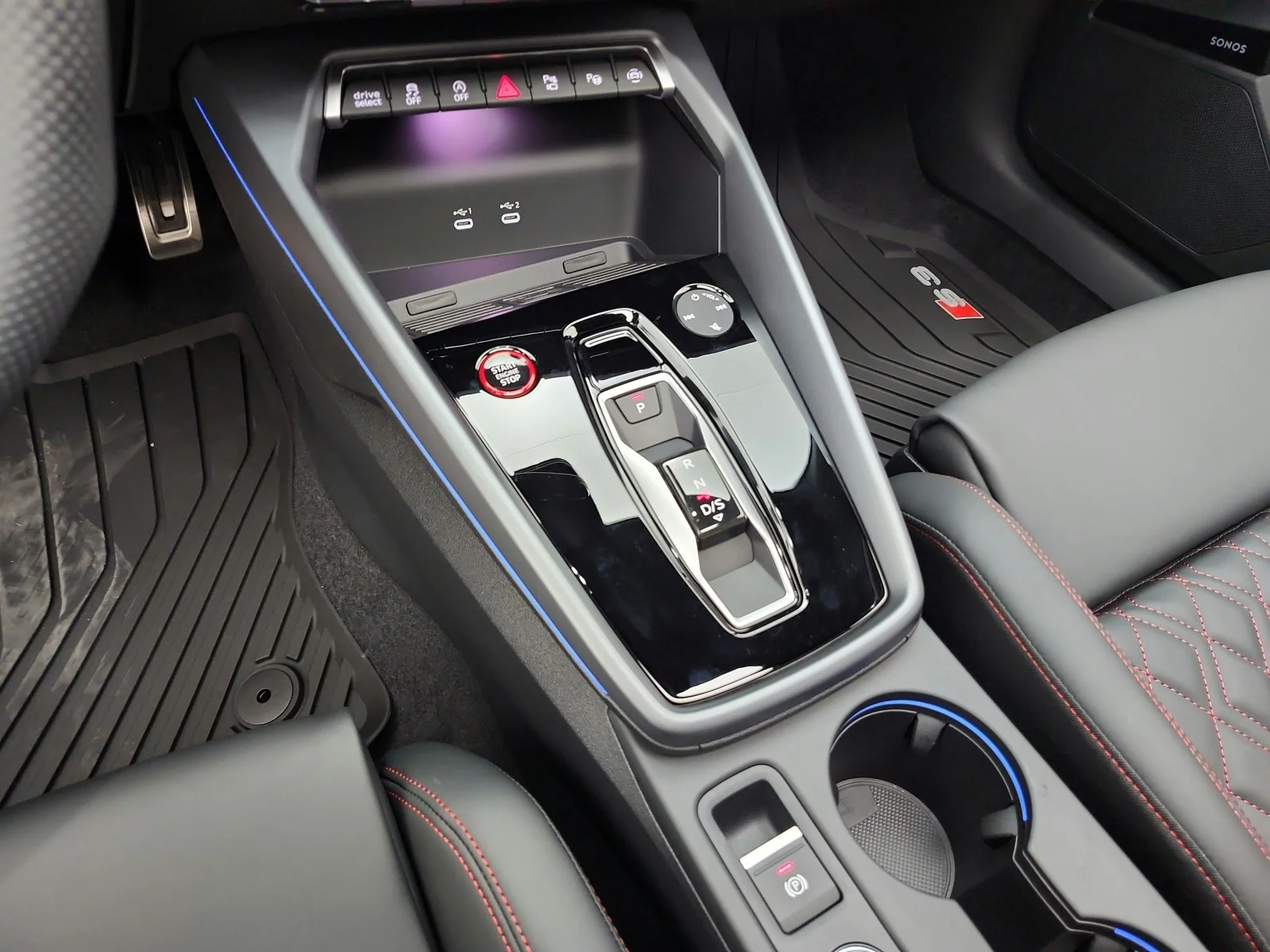 New 2026 Glacier White Metallic Audi quattro *Ltd Avail* image 10