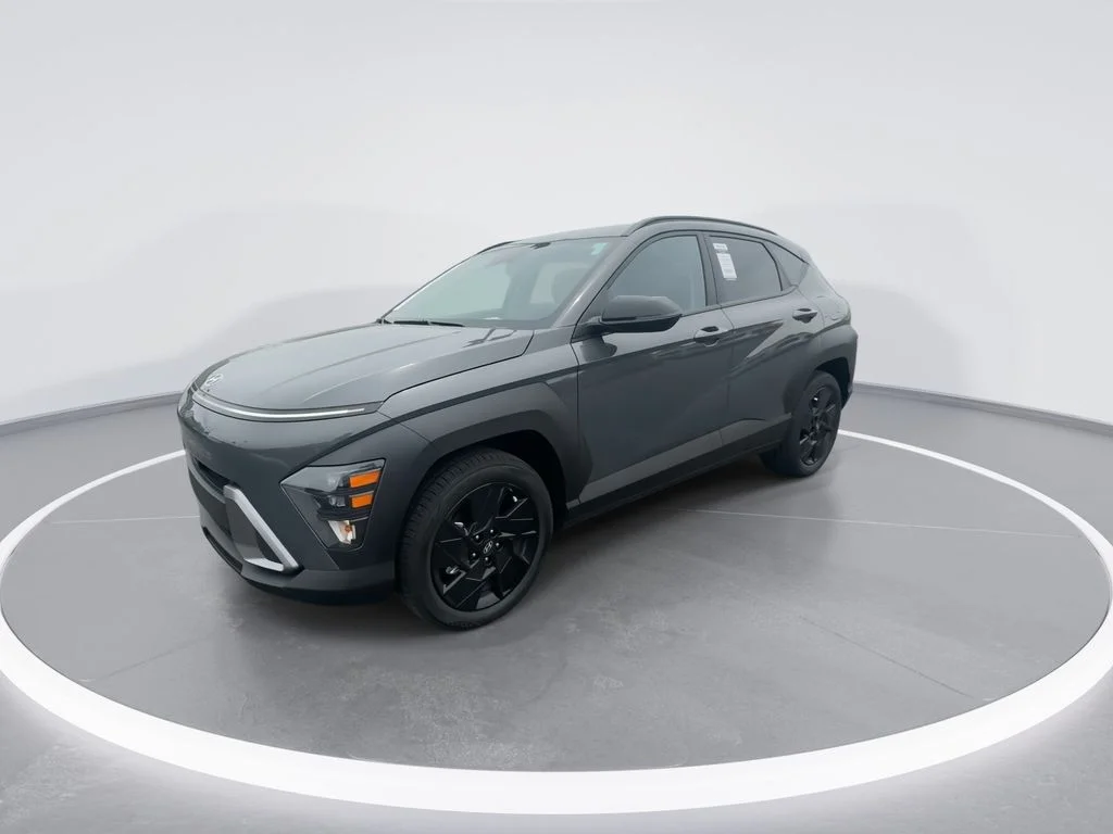 Used 2026 Gray Hyundai SEL Sport image 4