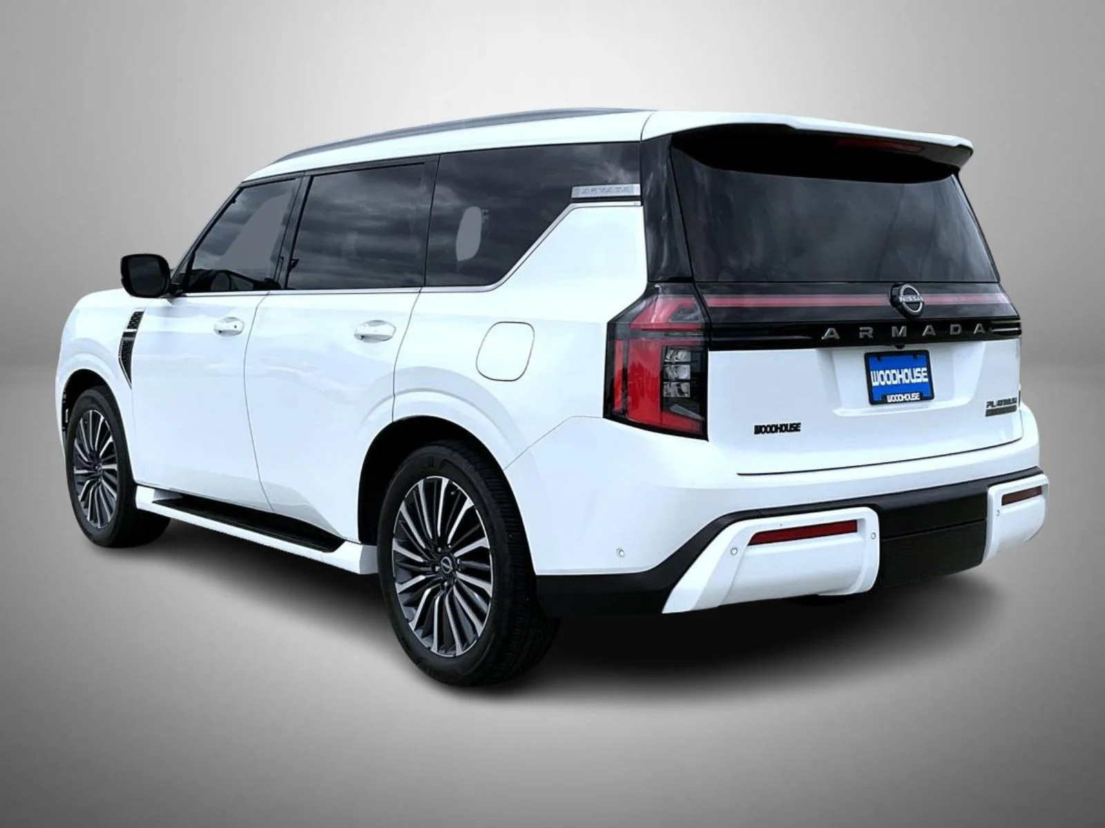 Used 2025 White Nissan Platinum Reserve image 7