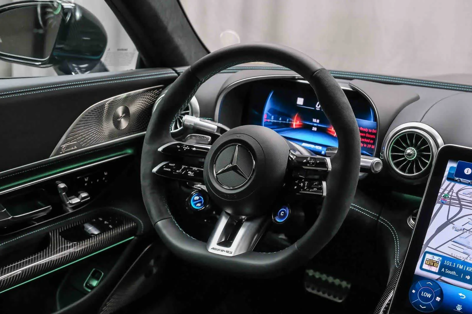 New 2025 Obsidian Black Metallic Mercedes-Benz AMG® GT 63 Pro Coupe image 56