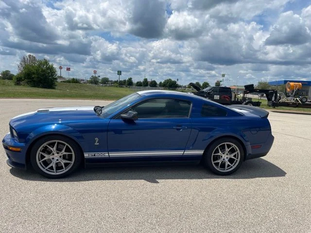 Used 2009 Blue Ford Shelby GT500 image 5