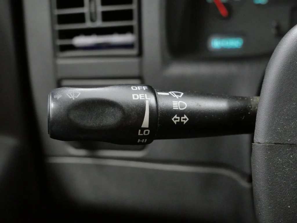 Used 2002  Dodge Sport image 22