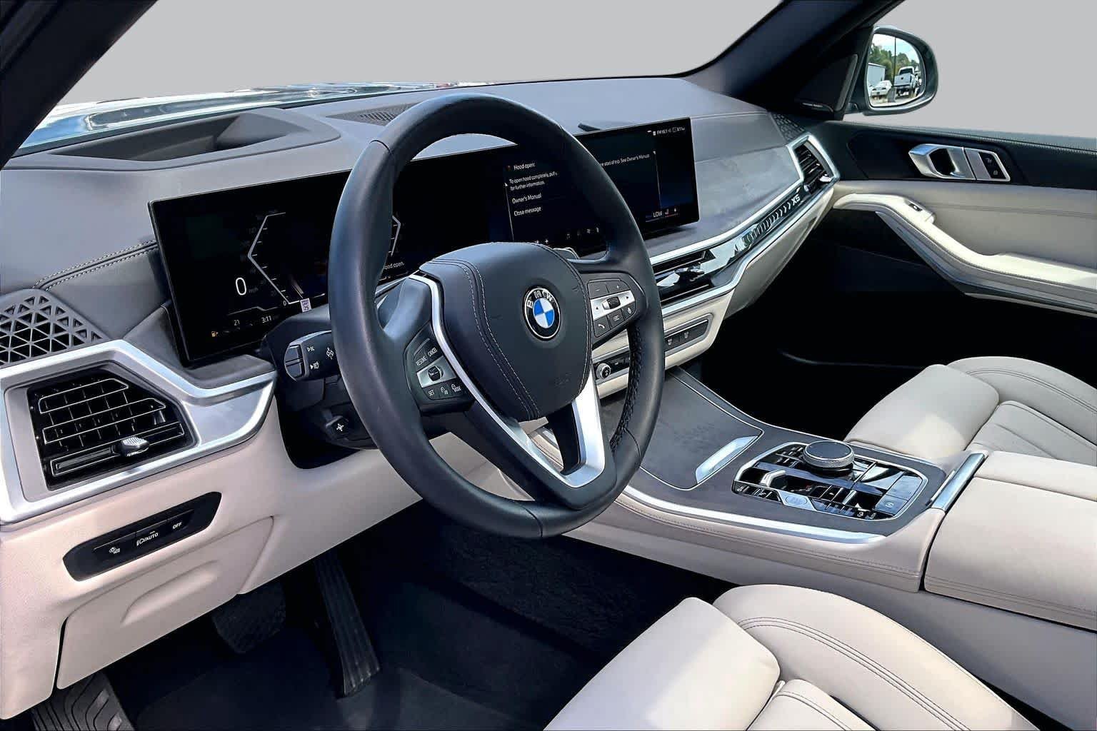 Used 2024 Blue Ridge Mountain Metallic BMW xDrive40i image 18
