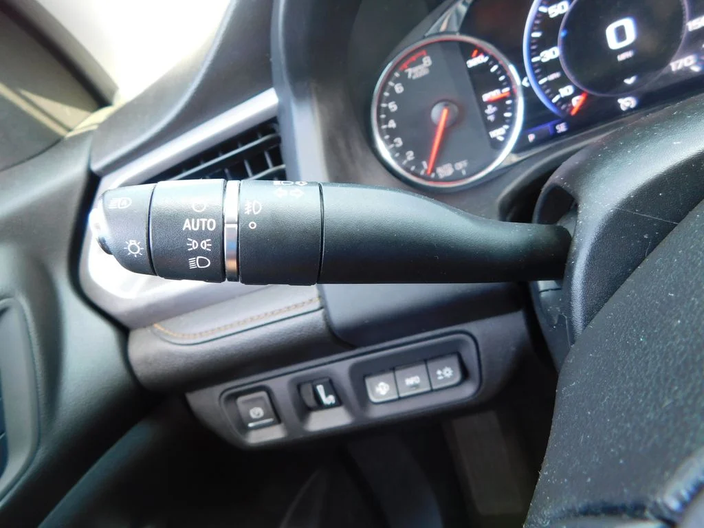 Used 2021 Midnight Blue Metallic GMC AT4 image 39