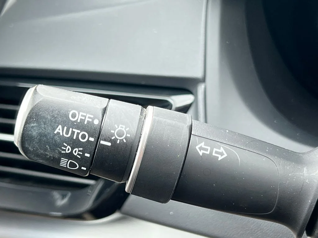 Used 2021 White Acura Technology Package image 21