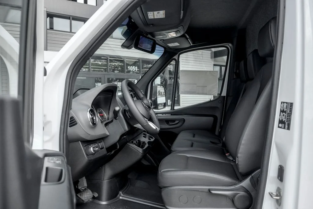 New 2026 Arctic White Mercedes-Benz Cab Chassis 170 WB image 13