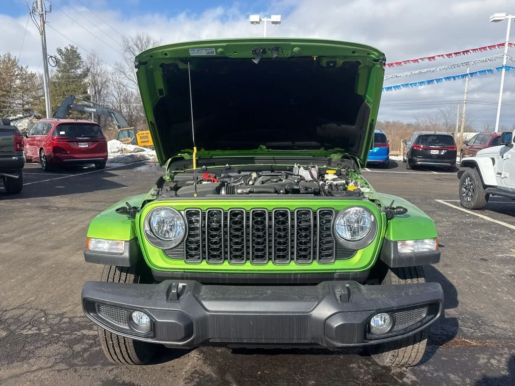 2025 Jeep Gladiator Sport S - Photo 16