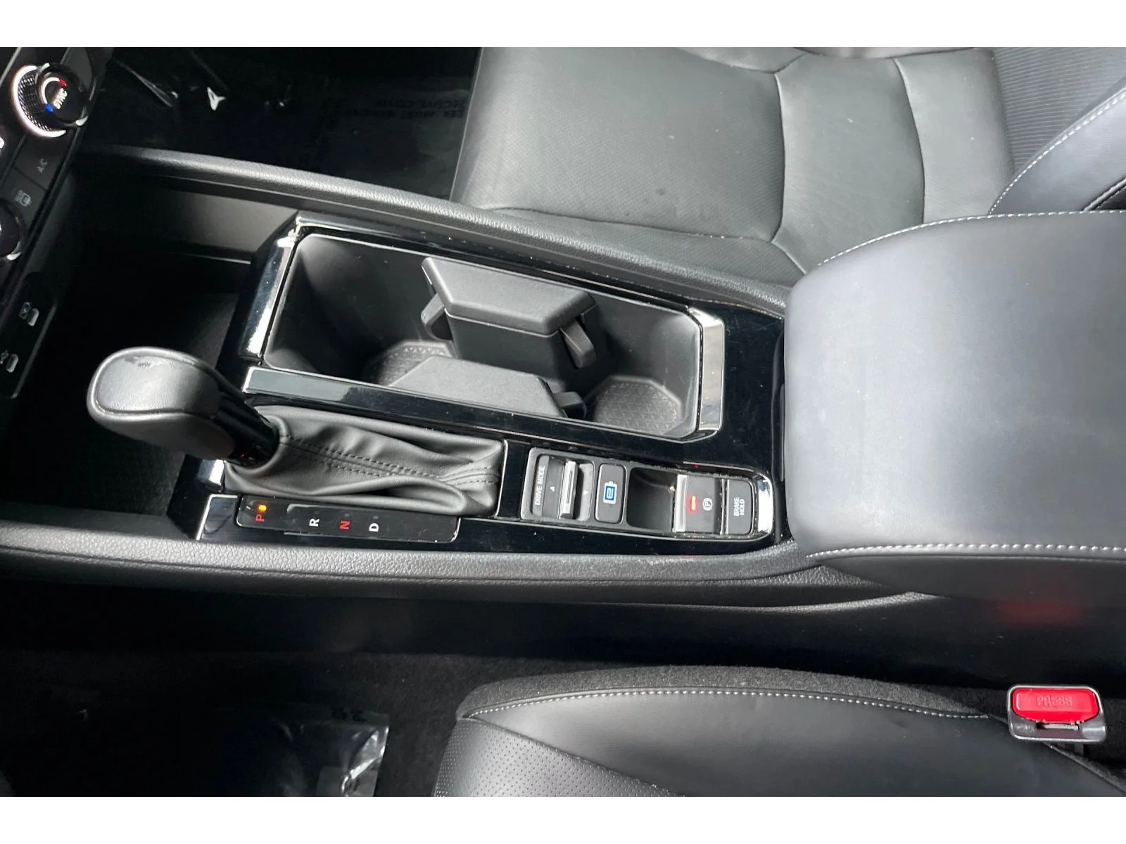 Used 2024 Urban Gray Pearl Honda Sport-L image 30