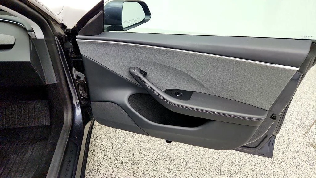 Used 2025 Stealth Grey Tesla Long Range RWD image 29