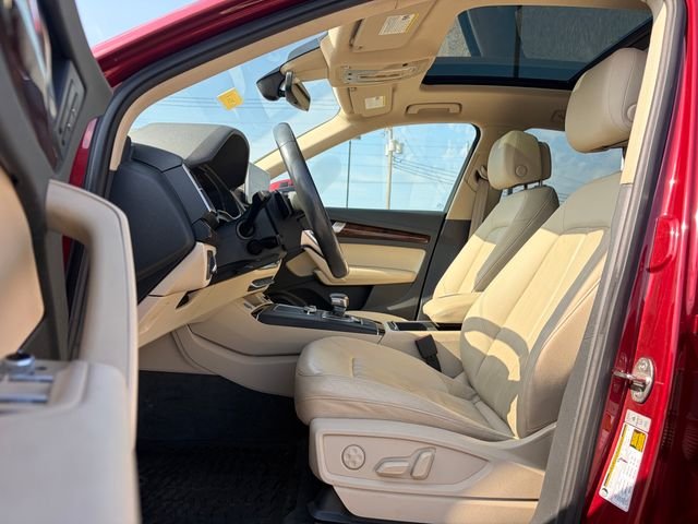 Used 2018 Matador Red Metallic Audi 2.0T image 20