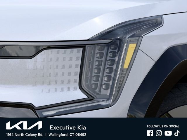 New 2026 Glacial White Pearl / Black Ro Kia GT-Line AWD image 10