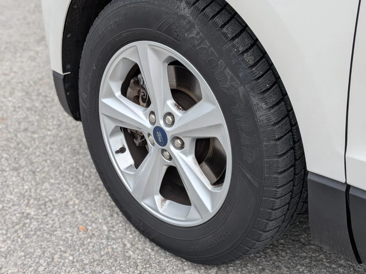 Used 2019 White Ford Sel Awd image 12