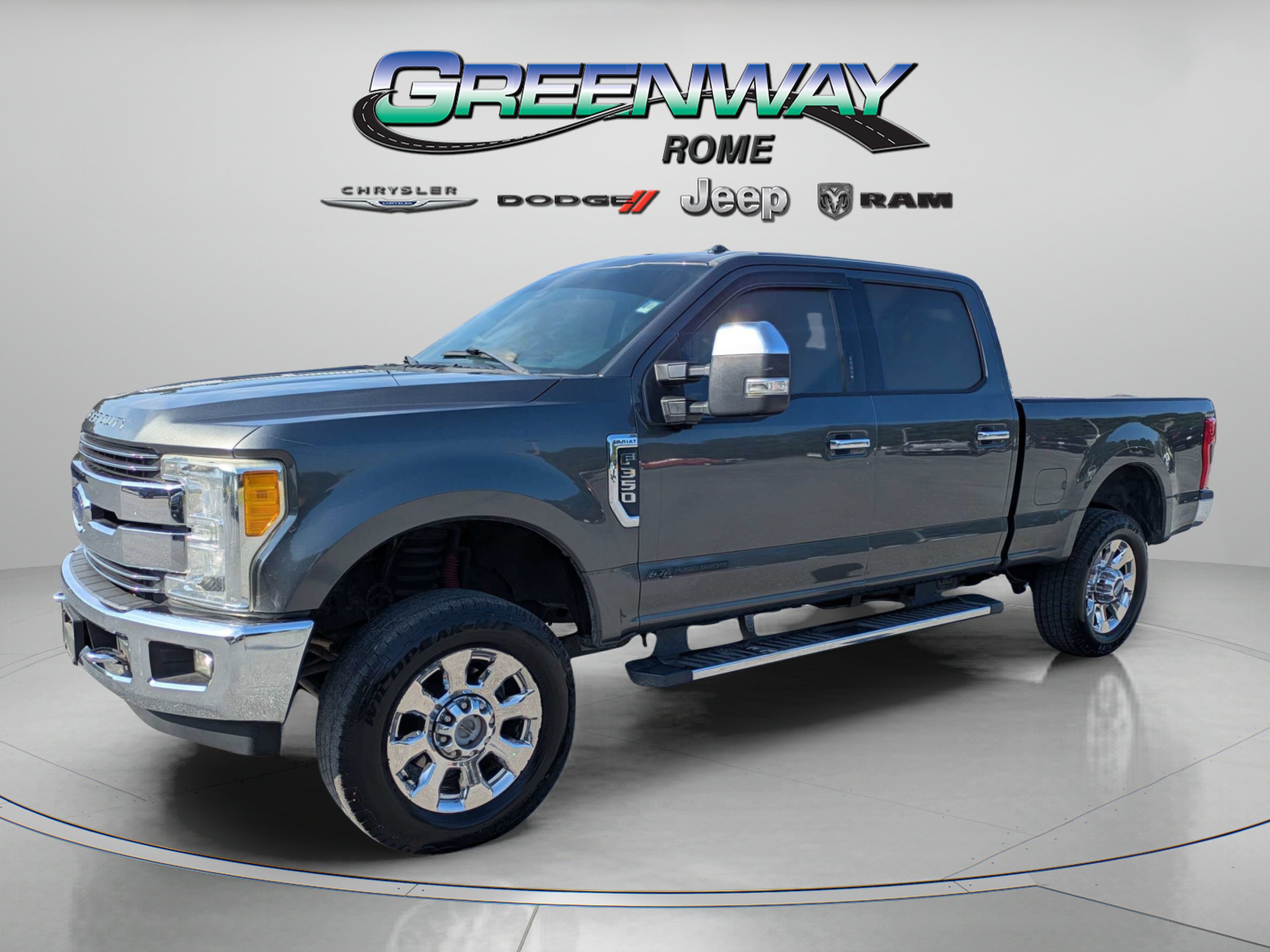 Used 2017 Magnetic Ford Lariat image 4