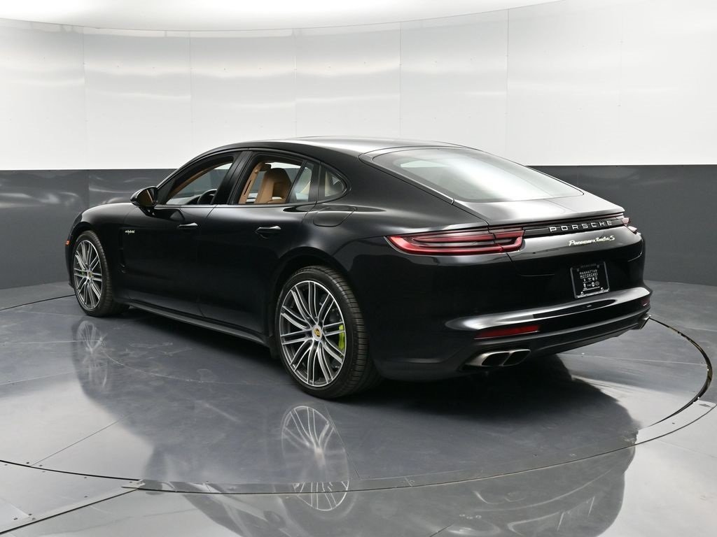 2018 Porsche Panamera Turbo S E-Hybrid photo 2