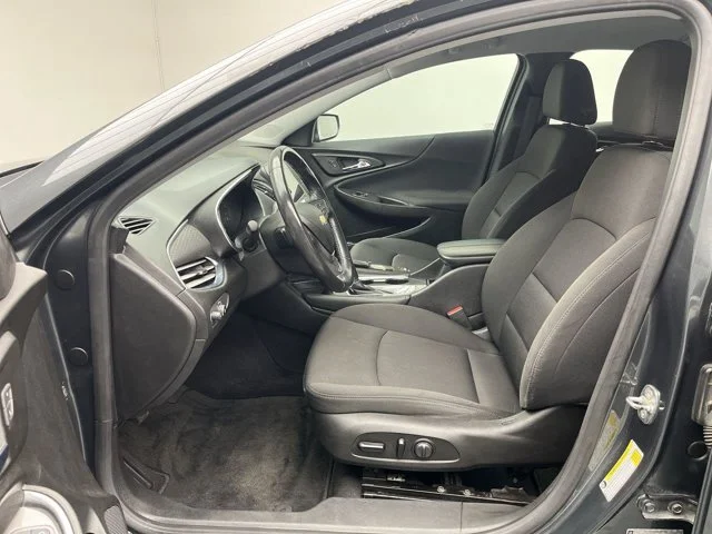 Used 2018 Nightfall Gray Metallic Chevrolet LT image 3