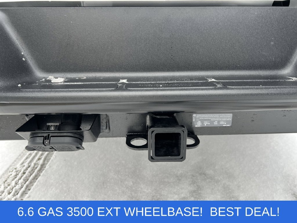 2025 Chevrolet Express Cargo Work Van - Photo 9