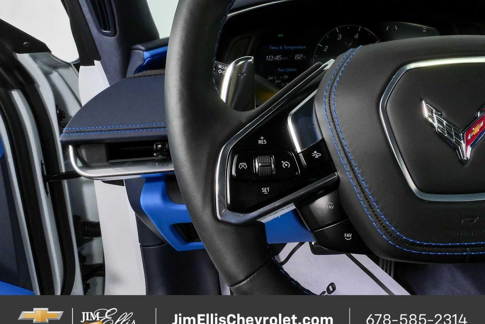 2025 Chevrolet Corvette 3LT - Photo 10