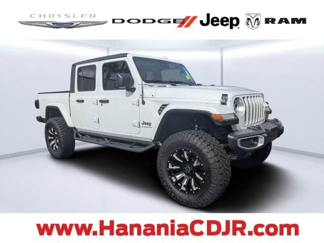 Used 2020 White Jeep Overland image 1
