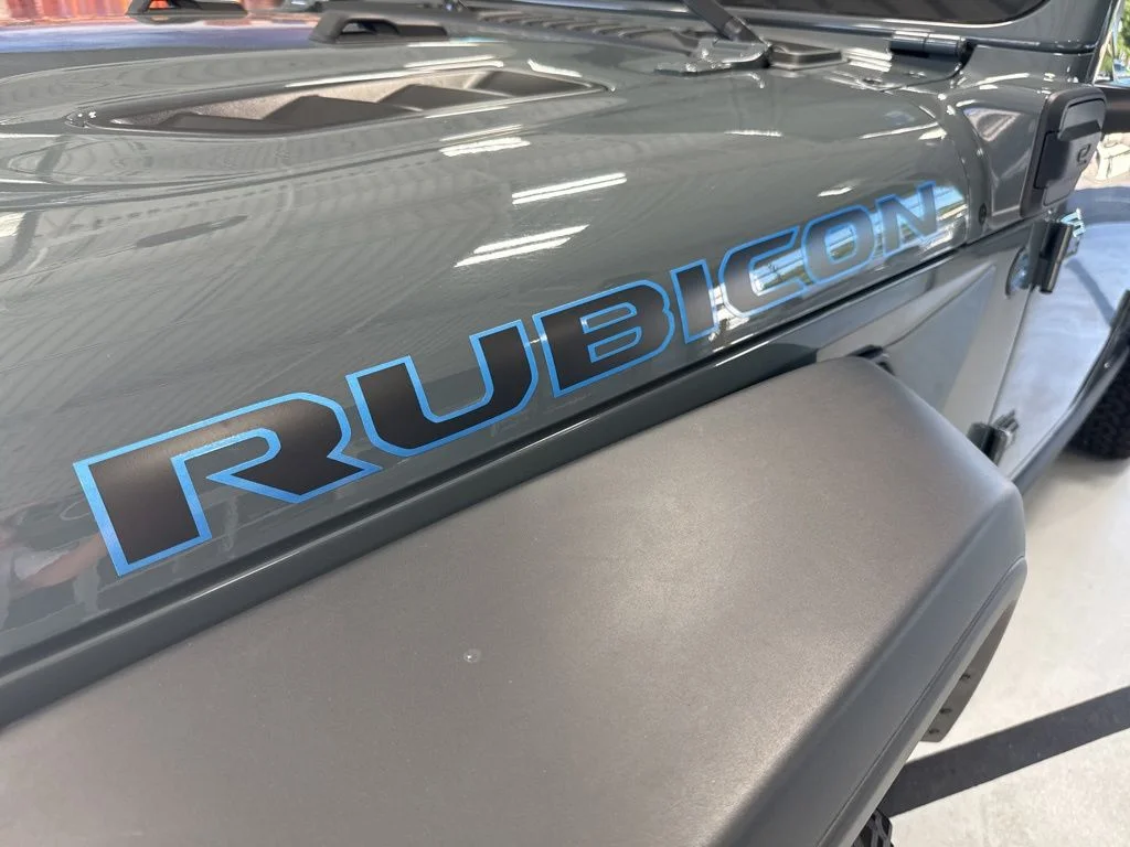 Used 2025 Gray Jeep Rubicon 4xe image 11